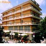 Ribot Отель
