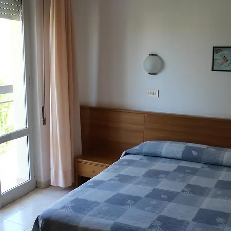 Ribot Otel Rimini
