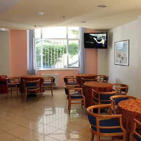 Ribot Otel Rimini