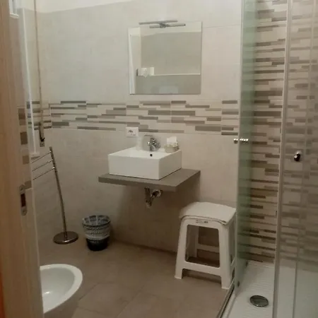 Otel Ribot 3*