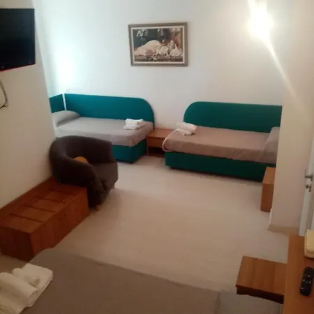 Ribot Otel 3*