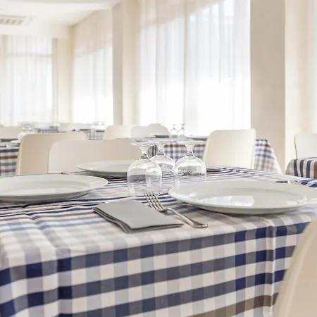 Ribot Otel Rimini