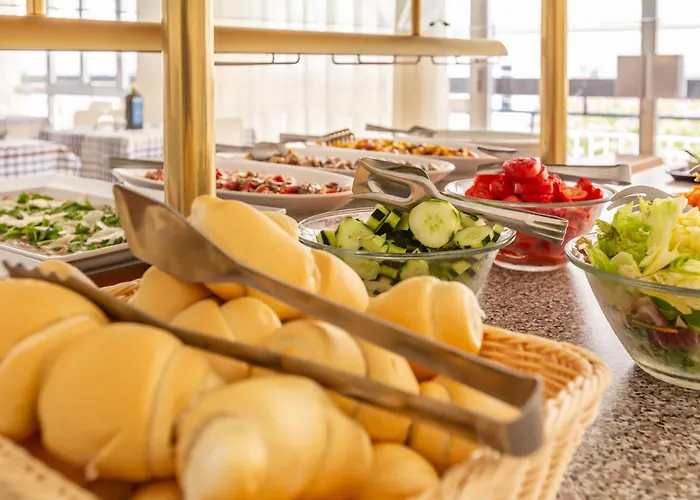 Hotel Ribot 3*