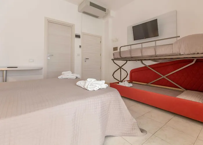 Ribot 3* Rimini